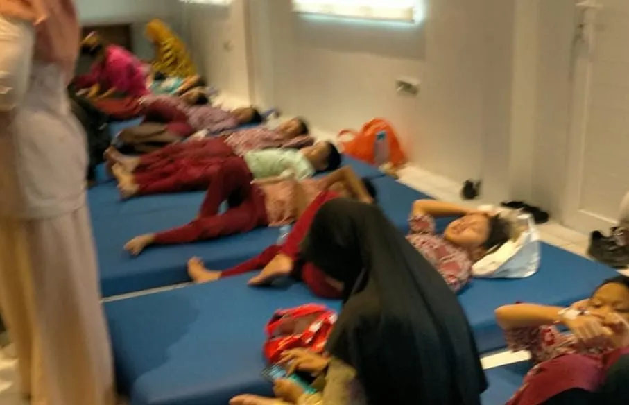 Belasan Siswa SDN 060870 Medan Dilarikan ke RS Usai Santap MBG