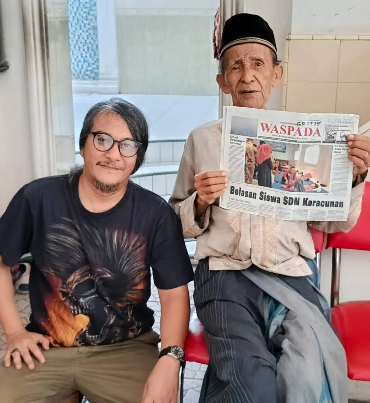 ‘Oleh-oleh’ untuk Koran Waspada Dari Pembaca Setia Sejak 1954