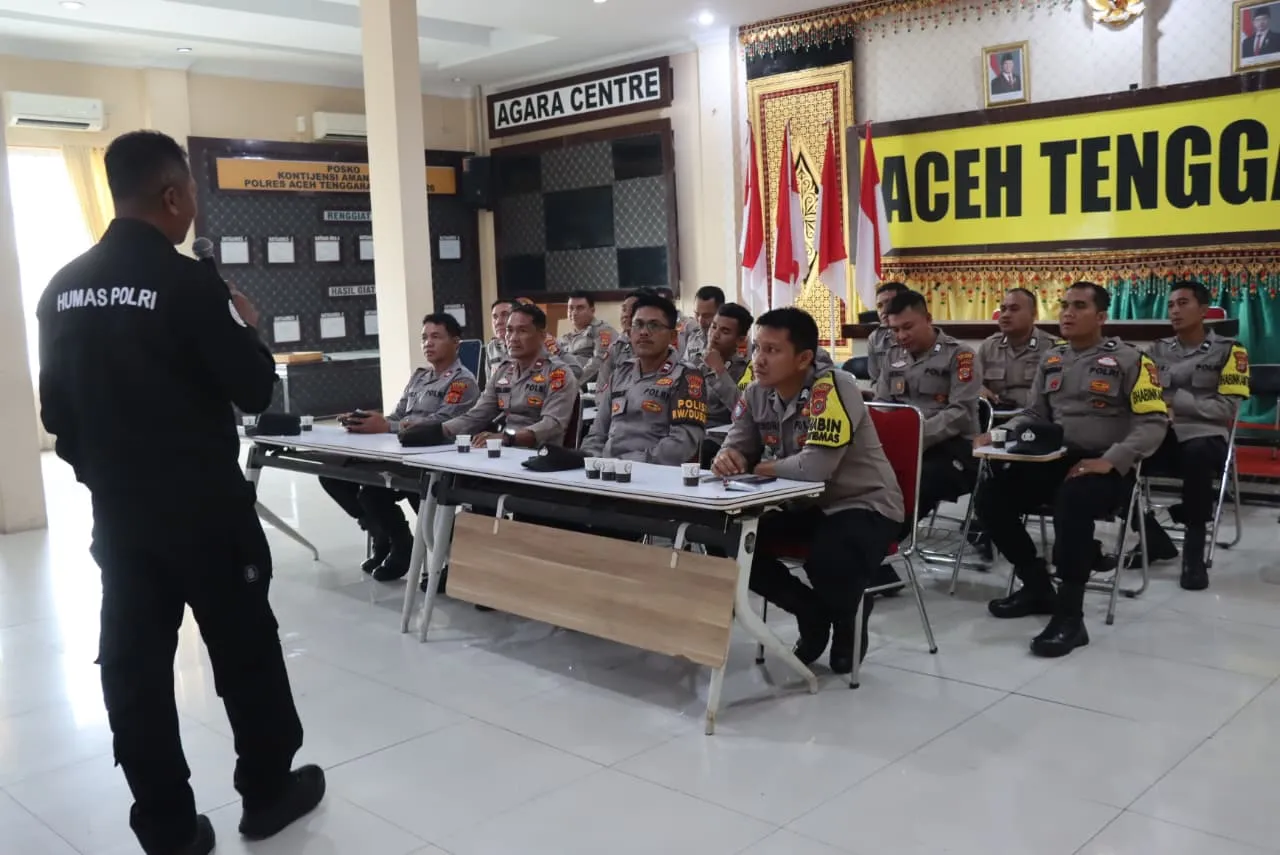 Perkuat Kompetensi, Humas Polres Agara Latih Personel Polsek