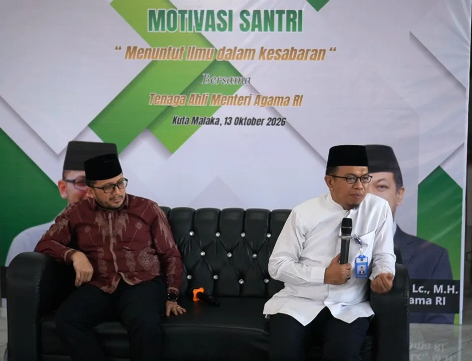Kunjungi Dayah DQA, Tenaga Ahli Menag RI Ajak Santri Istiqamah Menghafal Al-Qur’an