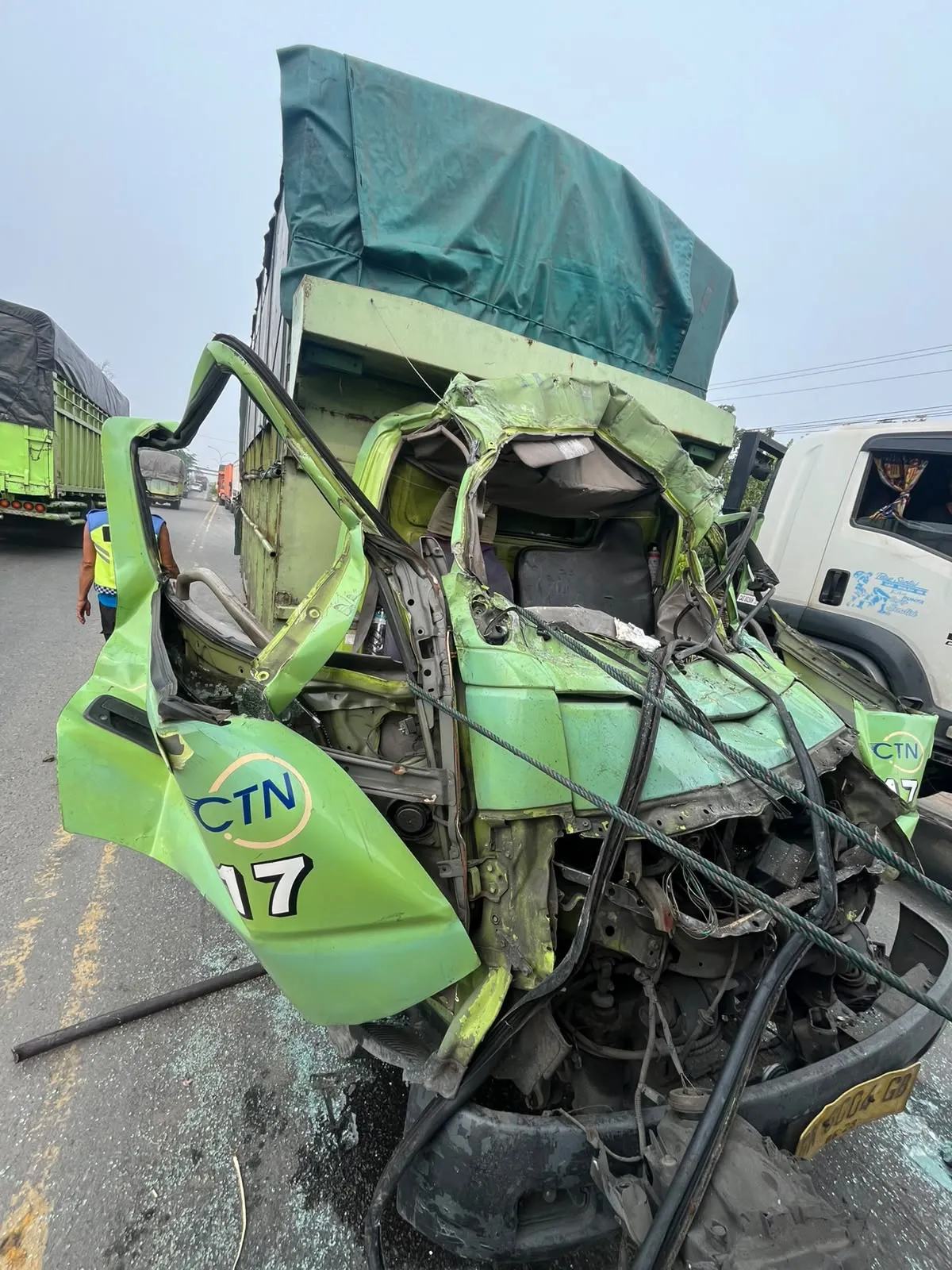 Tabrakan Beruntun di Jalinsum Pasiran, Sopir Angkot KPUM Tewas, 9 Luka