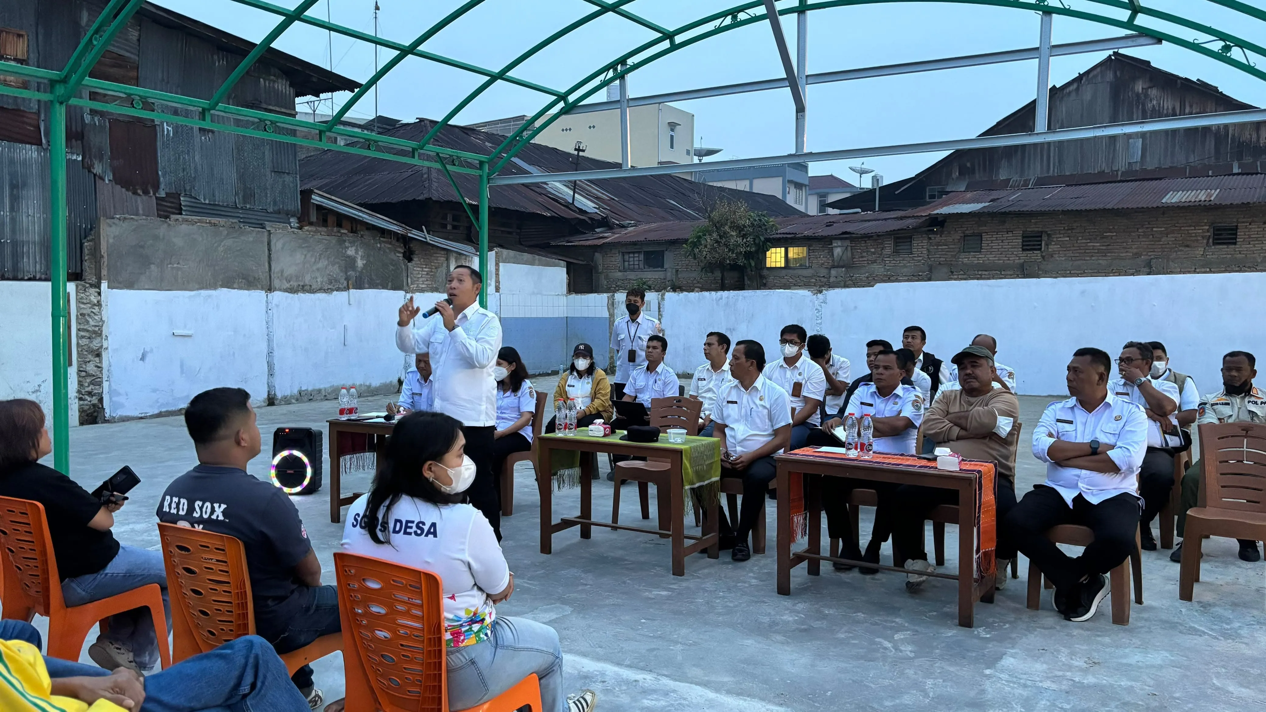Pedagang Tanggul Aek Sigeaon Sepakat Direlokasi, Pemkab Taput Tetapkan Batas Pembongkaran