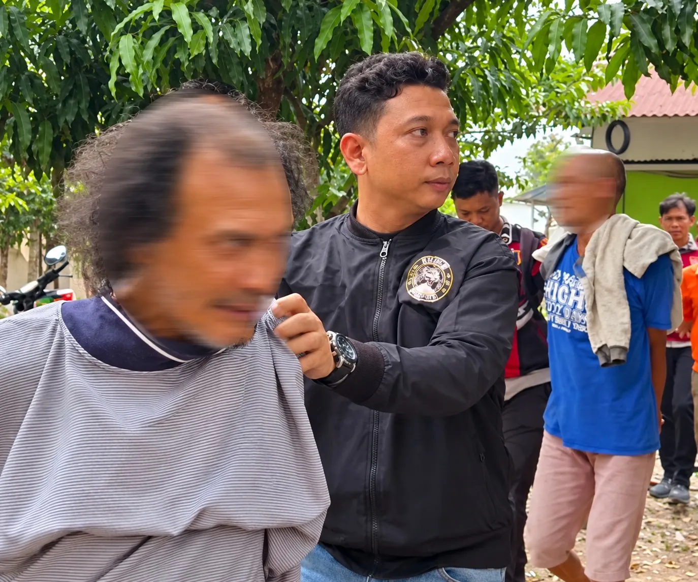 Polres Pelabuhan Belawan Gerebek Dua Lokasi Sarang Narkoba, Enam Orang Diamankan, Sabu dan Ganja Disita