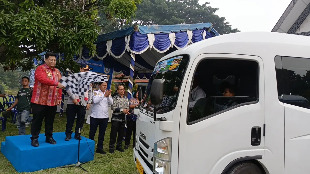 6 Bus Perintis Gratis Diluncurkan di Samosir, Permudah Akses Pelajar ke Sekolah