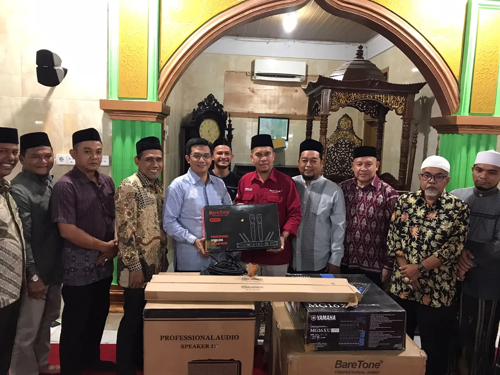 Irwansyah ST Advokasi Fasilitas untuk 8 Masjid di Banda Aceh