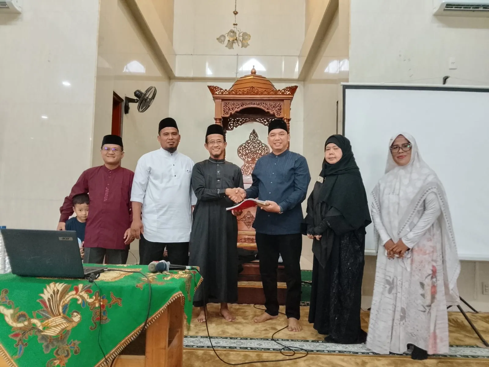 Pelatihan Calon Guru Mengaji Metode Tsaqifah di Masjid Nurul Hidayah