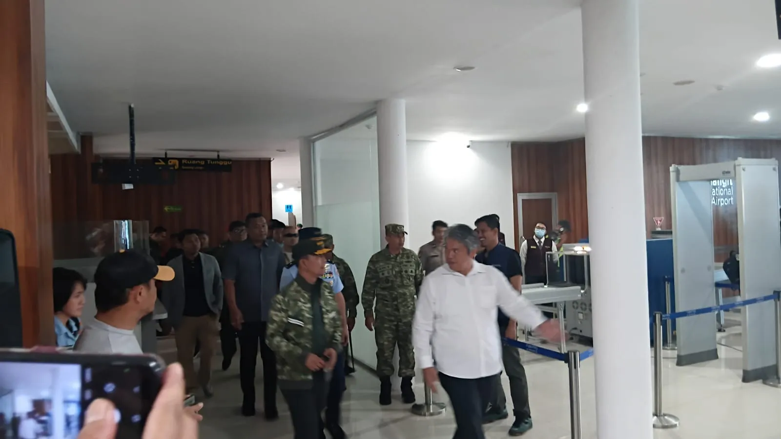 Sambut Wamenhan di Silangit, Wabup Paparkan Progres Pemulihan Bencana Taput