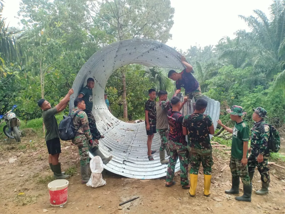 Satgas TMMD ke-130 Kebut Pembangunan RLTH dan Jembatan Armco di Lawe Bulan