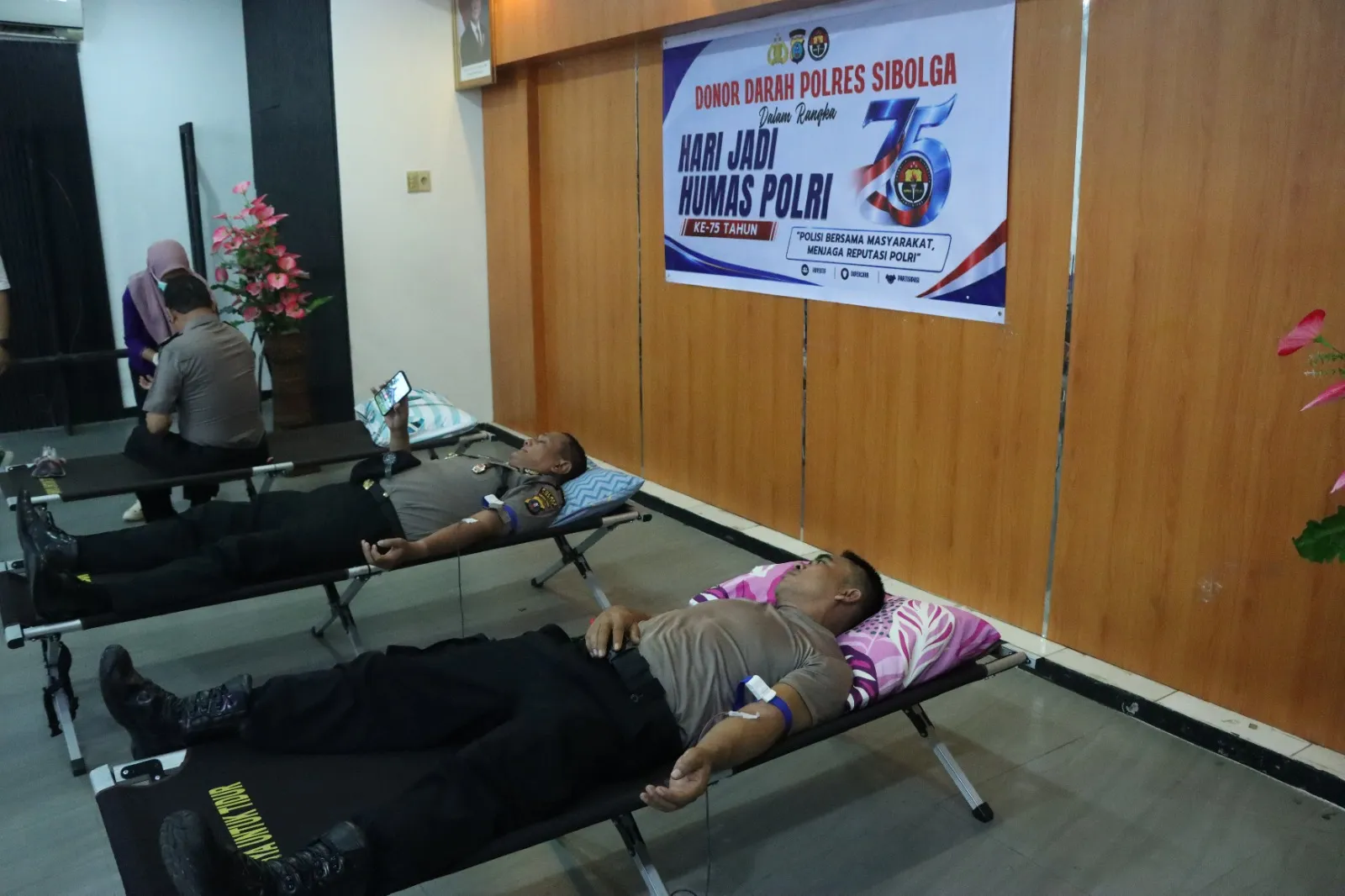 HUT ke-75 Humas Polri, Polres Sibolga Gelar Donor Darah