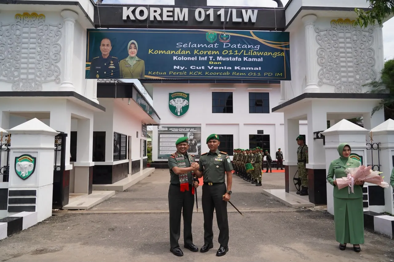 Dipanggul Prajurit Korem Lilawangsa, Momen Haru Perpisahan Brigjen Ali Imran