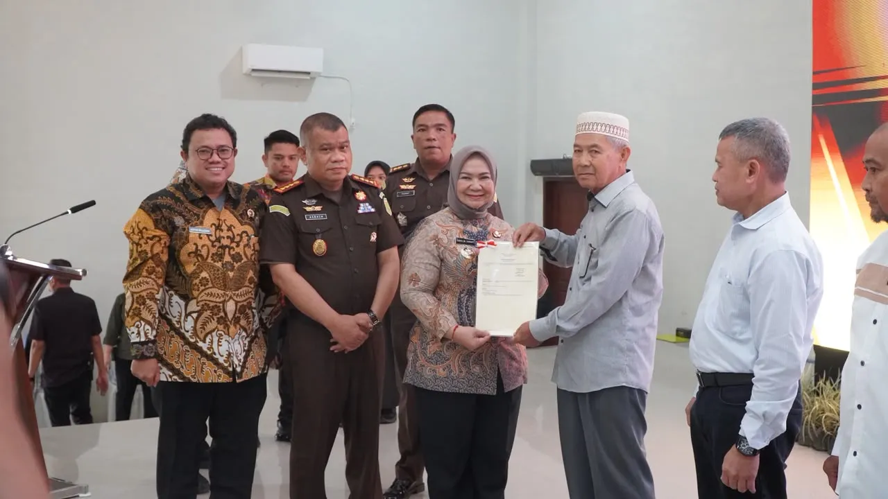 Plt. Bupati Tiorita Perkuat Integritas Pemerintahan, Pelayanan Publik Kian Berkualitas