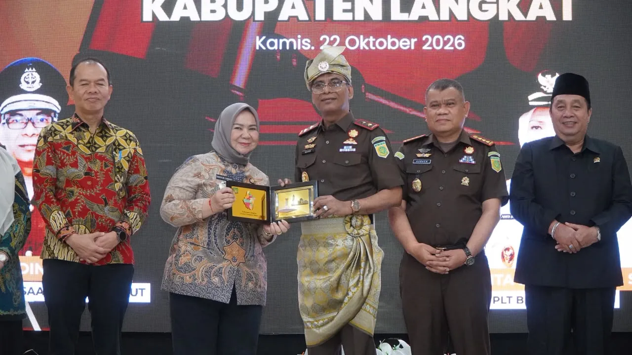 Plt. Bupati Tiorita Perkuat Integritas Pemerintahan, Pelayanan Publik Kian Berkualitas