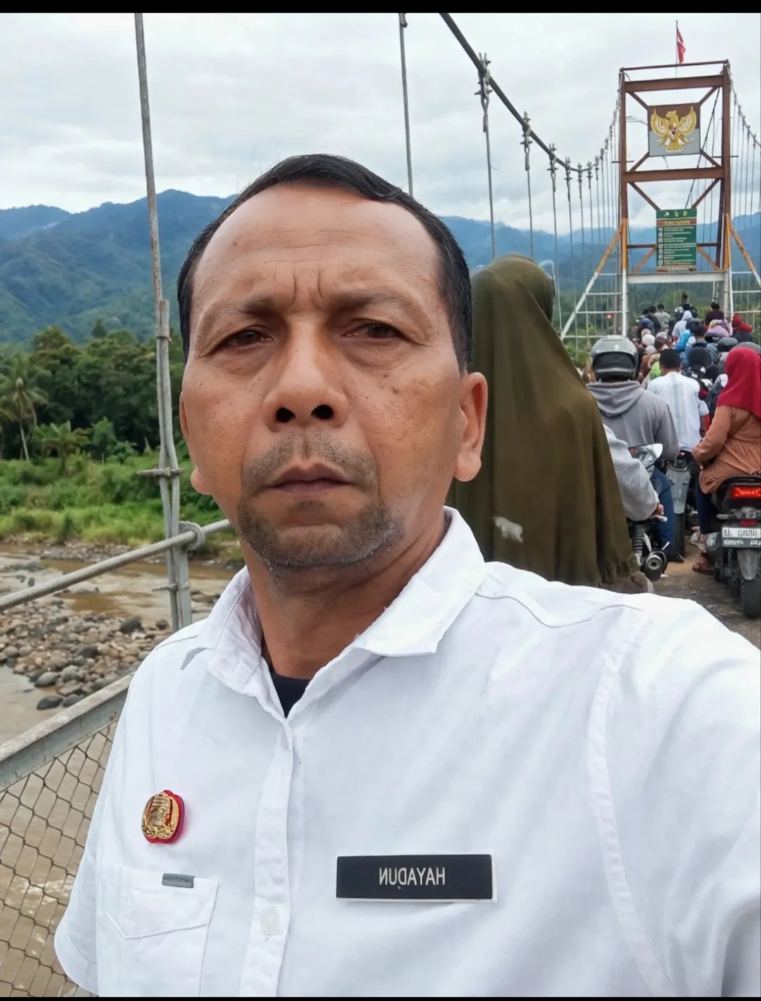 Bertaruh Nyawa di Titian Gantung, Warga Darul Hasanah Rindu Jembatan Natam