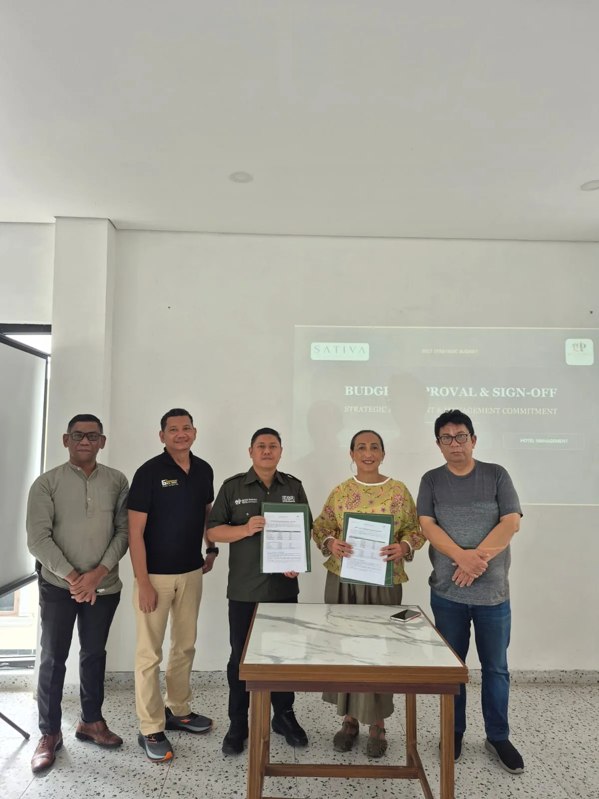Calandra & Sativa Management Tandatangani Komitmen Anggaran 2027 Bersama Queen Parrona Hotel