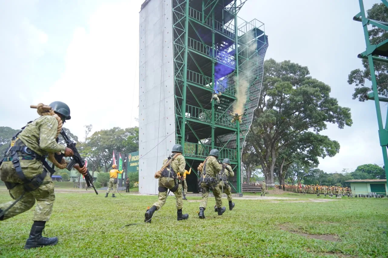 Pangdam I/BB Lantik Bintara Remaja TNI AD, Tekankan Disiplin dan Pengabdian