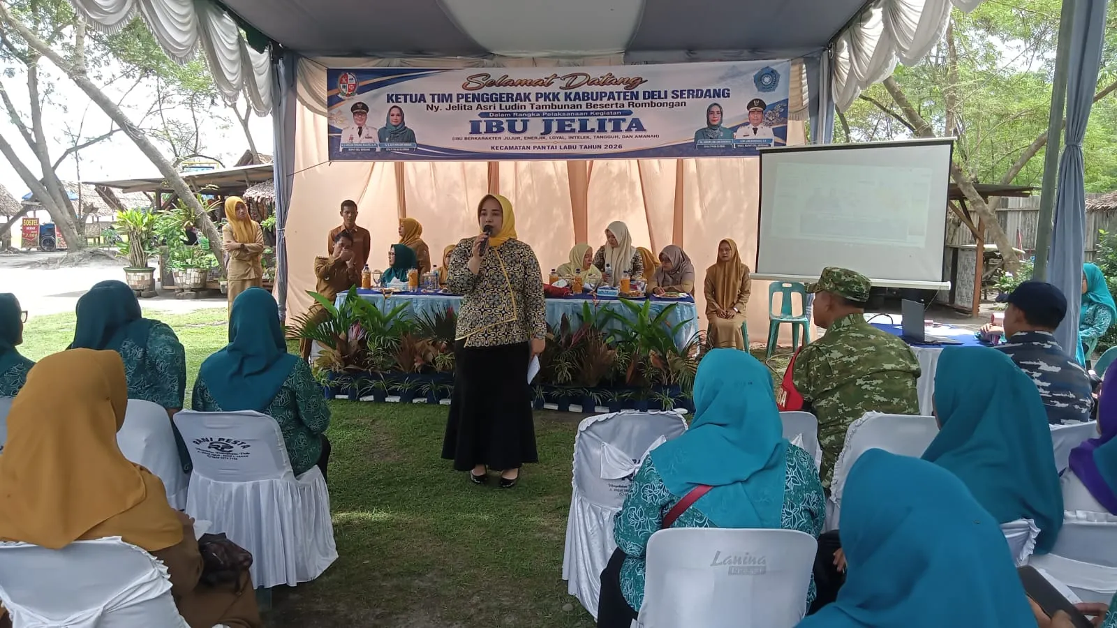 Jelita Asri Ludin Tambunan Dorong Kader PKK Pantai Labu Implementasikan Pencegahan Stunting