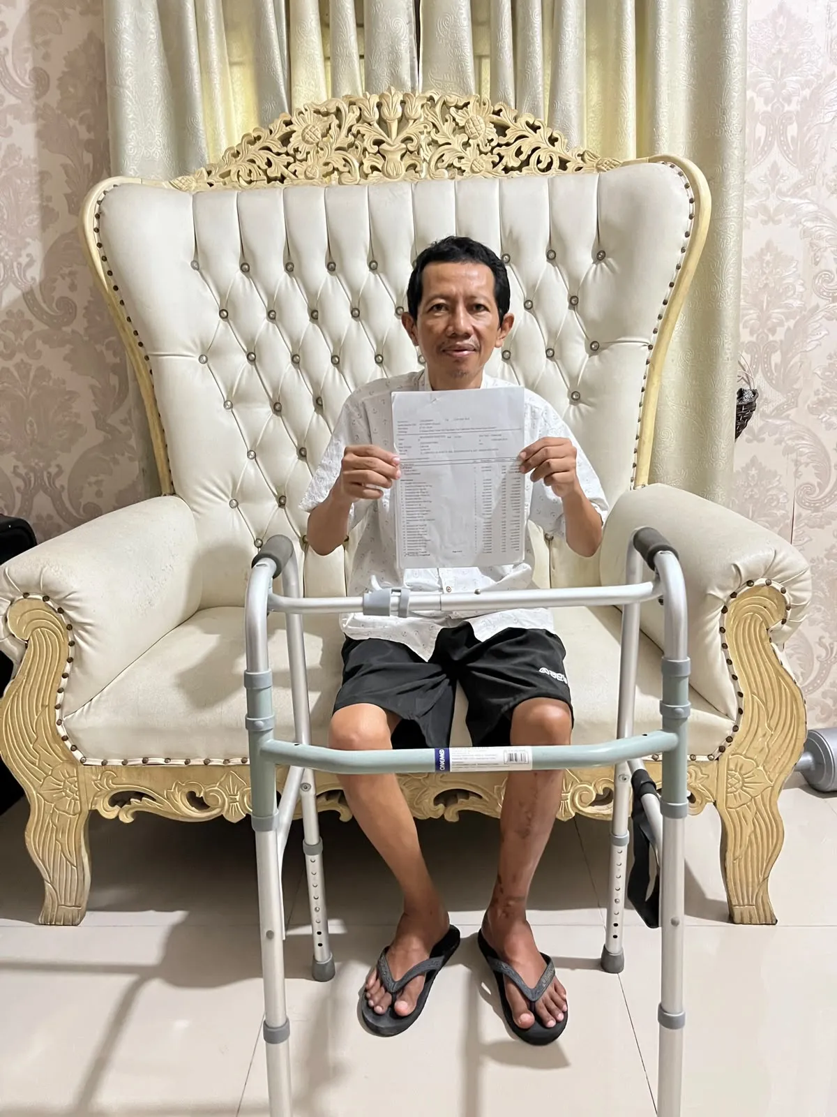 Tulang Kaki Patah akibat Kecelakaan, Guru ASN M. Ridwan Berjuang Pulih dengan JKK TASPEN