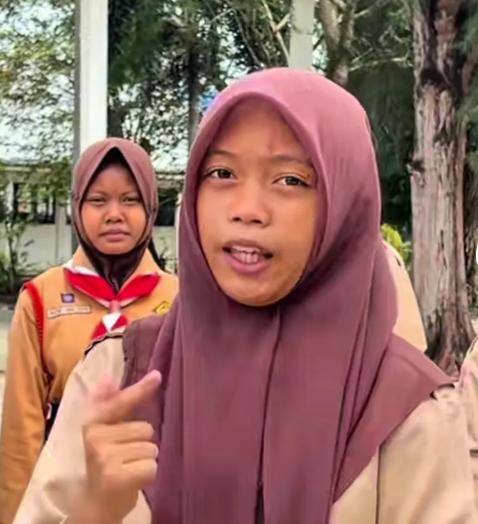 Revitalisasi Sekolah, Siswi SMPN 1 Pegajahan Makin Semangat Belajar