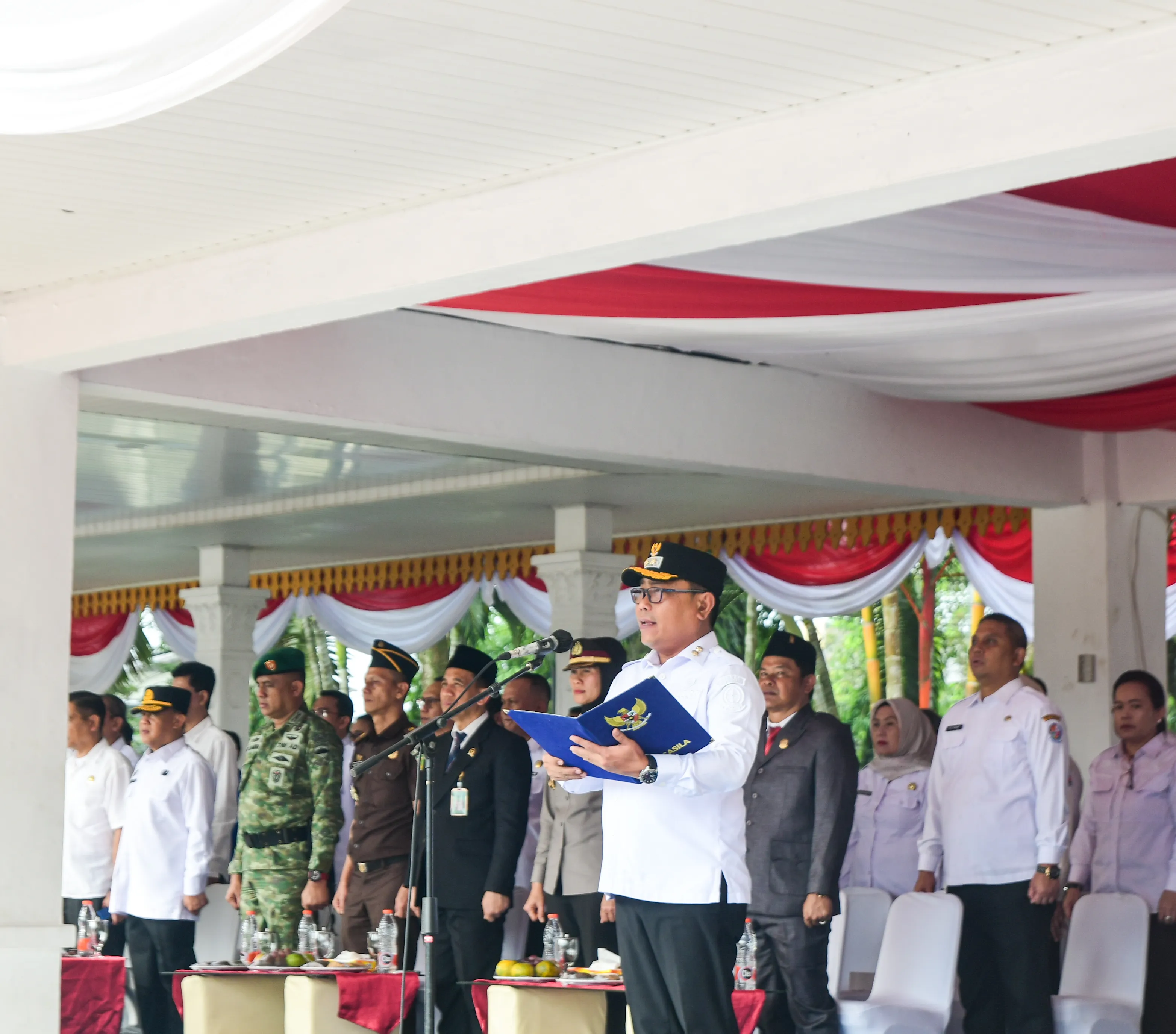 Lom Lom Suwondo Pimpin Upacara Hari Sumpah Pemuda ke-98 di Deliserdang