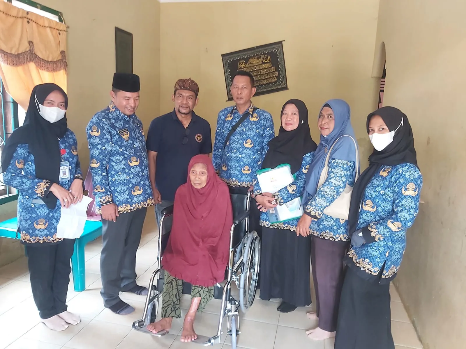 Plt Bupati Langkat Salurkan 44 Unit Alat Bantu Disabilitas di Babalan