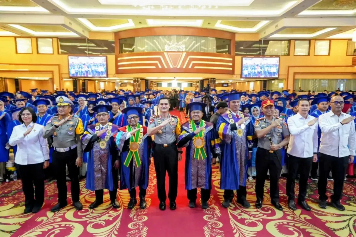 Hadiri Wisuda UMSU, Kapolda Sumut: Mari Jaga Semangat Nasionalisme