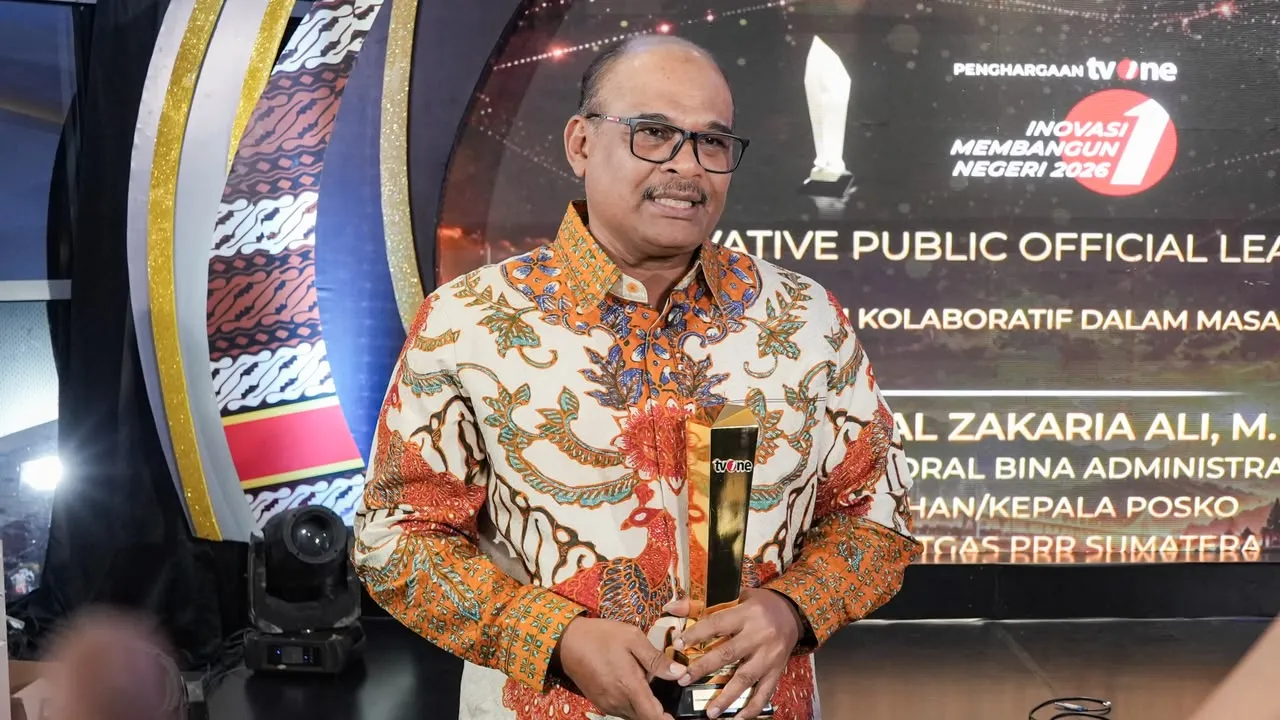 Safrizal ZA Raih Penghargaan Kepemimpinan Kolaboratif Dalam Masa Kritis Dari tvOne
