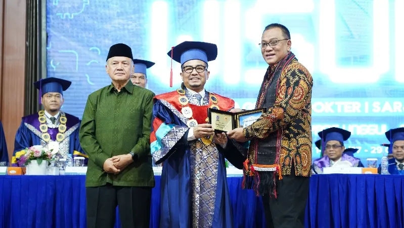 Wisuda 2.657 Lulusan Dihadiri Menteri LH Dan Ketua PP Muhammadiyah, Rektor UMSU Siapkan Alumni Adaptif, Berdampak