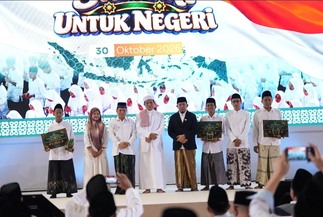 Munajat Santri Untuk Negeri, Menag: Tanpa Tinggalkan Tradisi, Pesantren Perlu Kuasai Teknologi