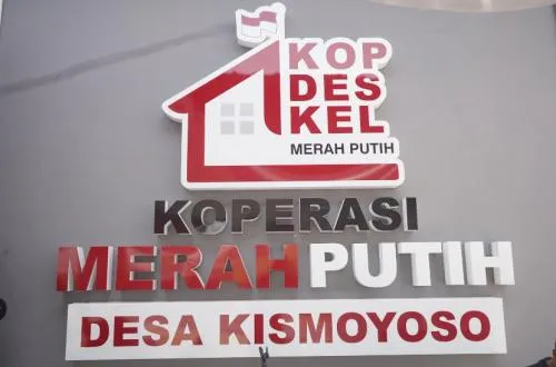 Tebus Pupuk Subsidi Lewat Koperasi Merah Putih Cukup Pakai KTP