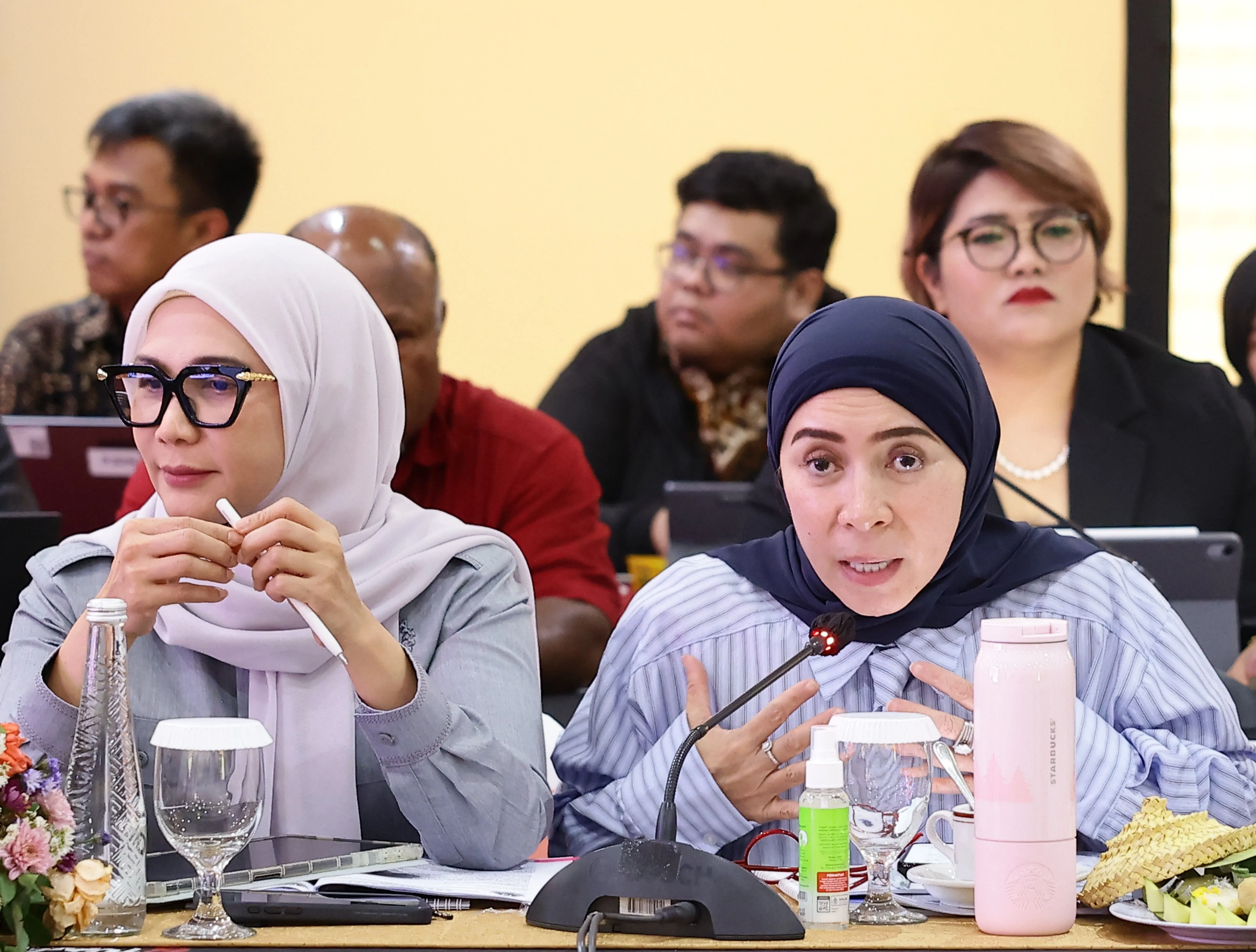 Melly Goeslaw: AI Itu Tidak Sepintar Yang Kita Bayangkan