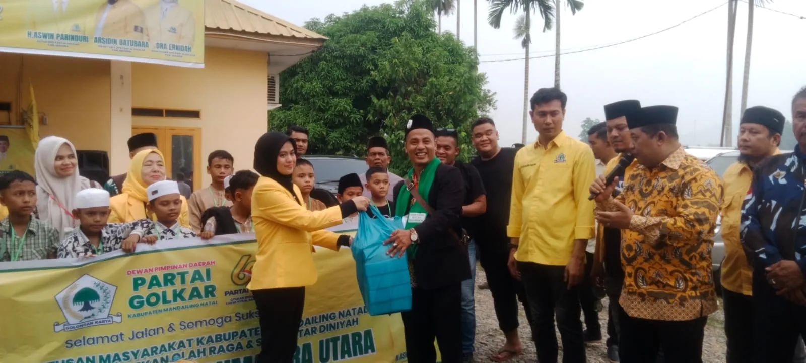 DPD Golkar Madina Lepas Kontingen Porsadin