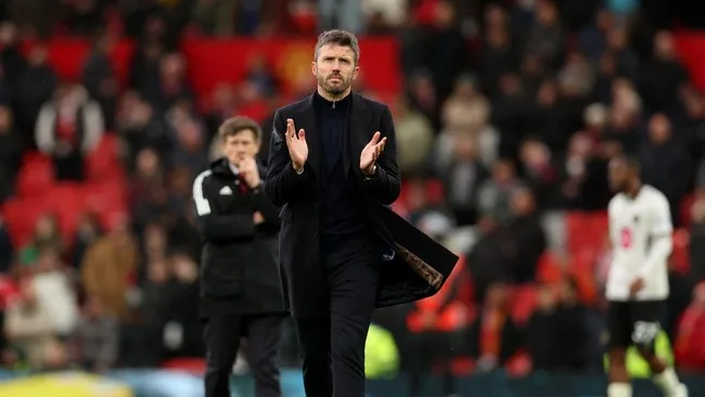 Terancam Dipecat MU, Michael Carrick Profesional
