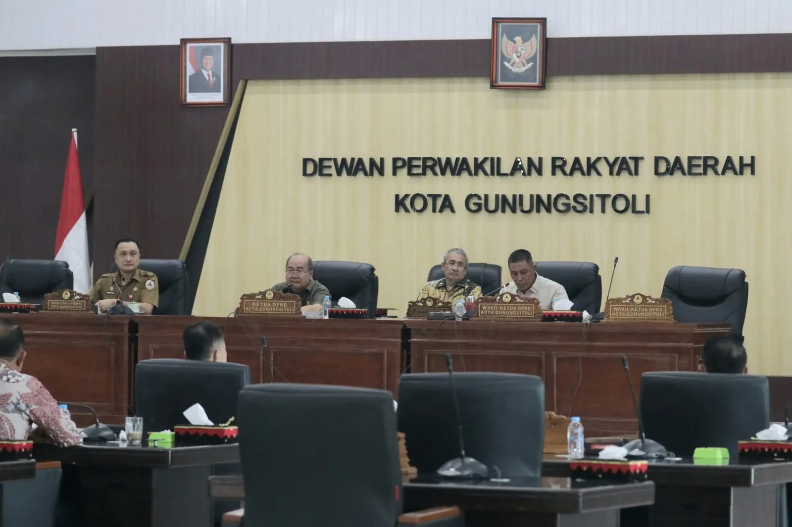 Pemko Gunungsitoli Sampaikan Jawaban atas Pandangan Umum Fraksi, Persiapkan Pilkades Serentak 2027