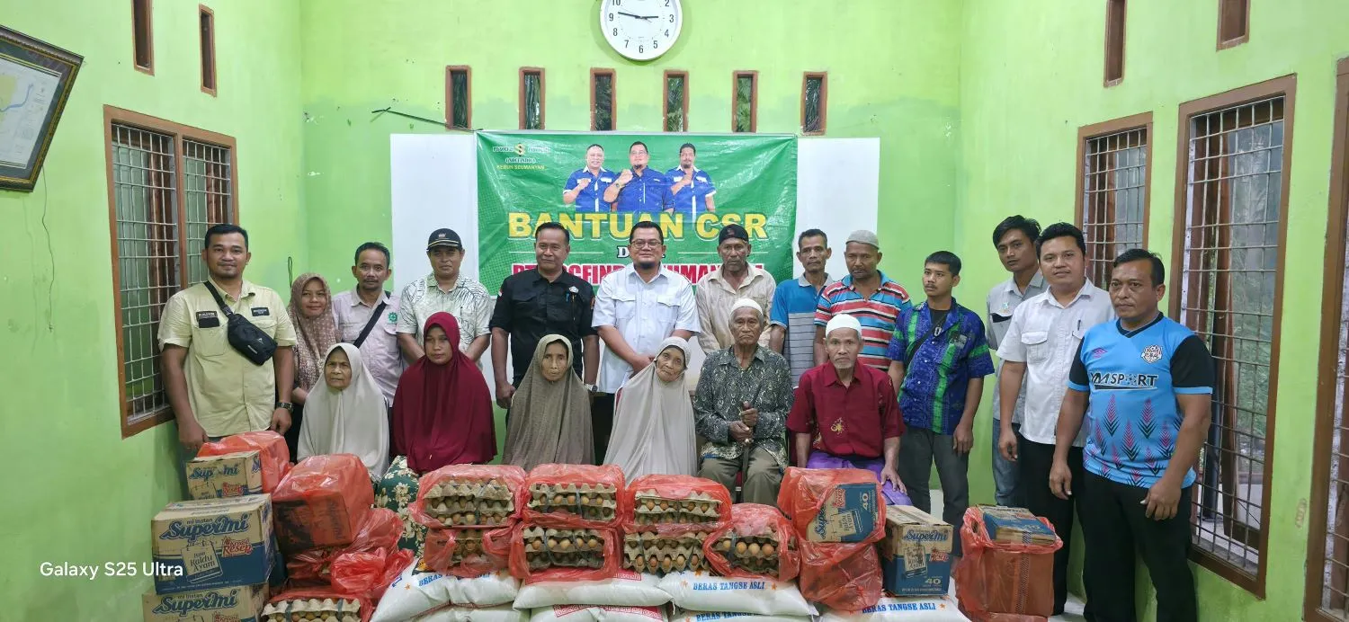PT Socfindo Seumayam Salurkan Sembako untuk Disabilitas