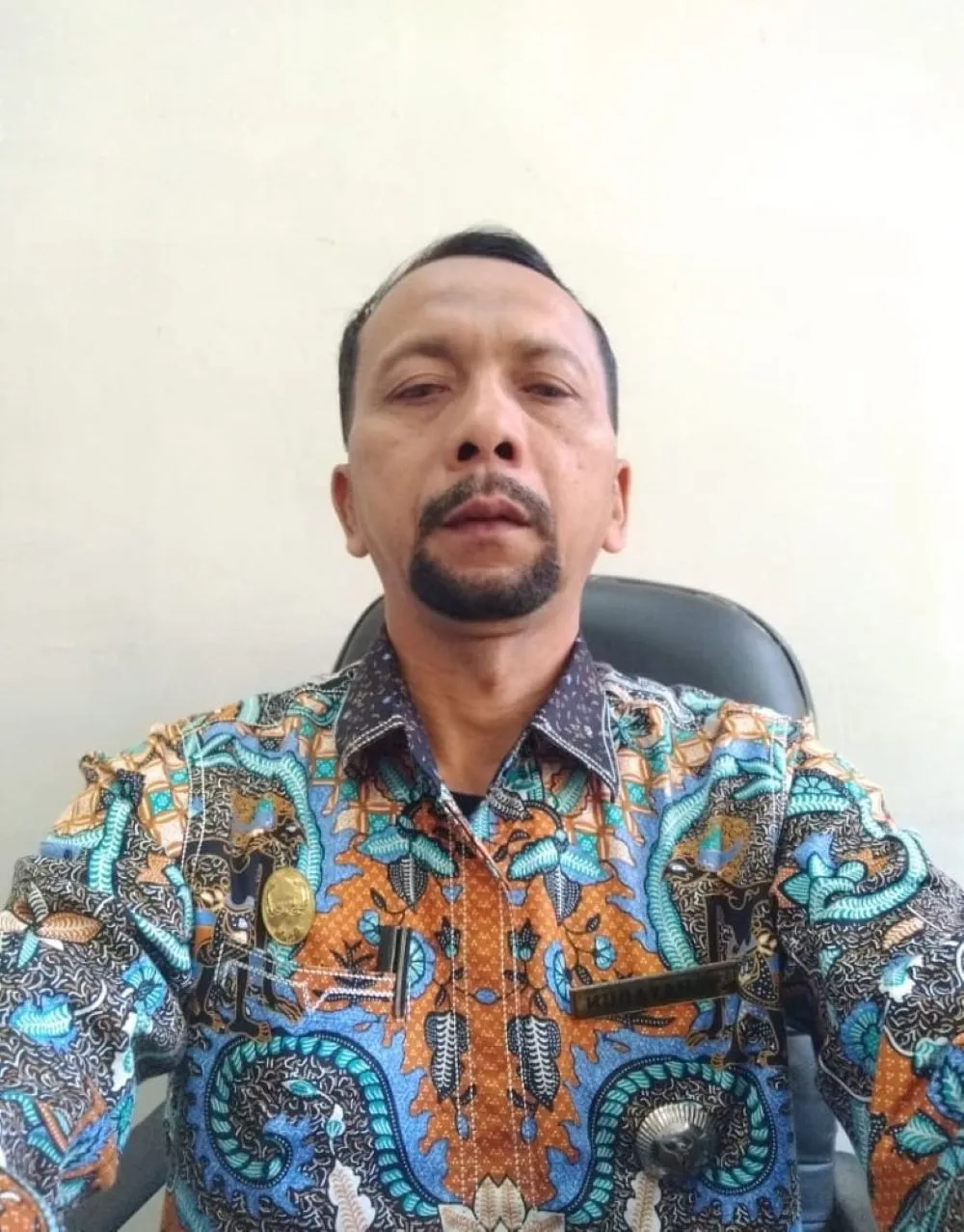 Gotong Royong Tutup Aliran Sungai Alas demi Pulihkan Jalan Darurat Natam