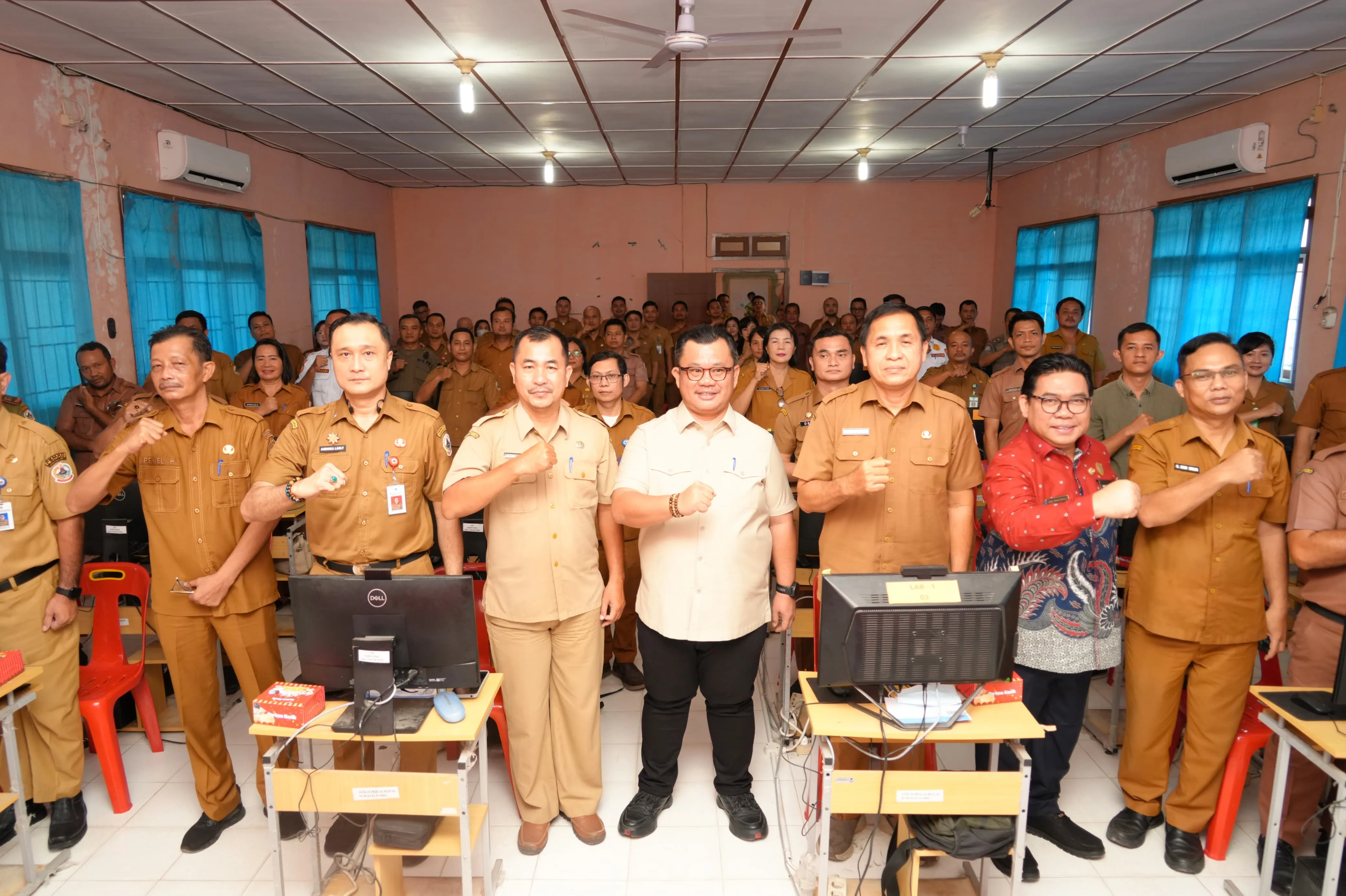 Perkuat Penerapan Manajemen Talenta, 900 ASN Pemko Gunungsitoli Ikuti Profiling