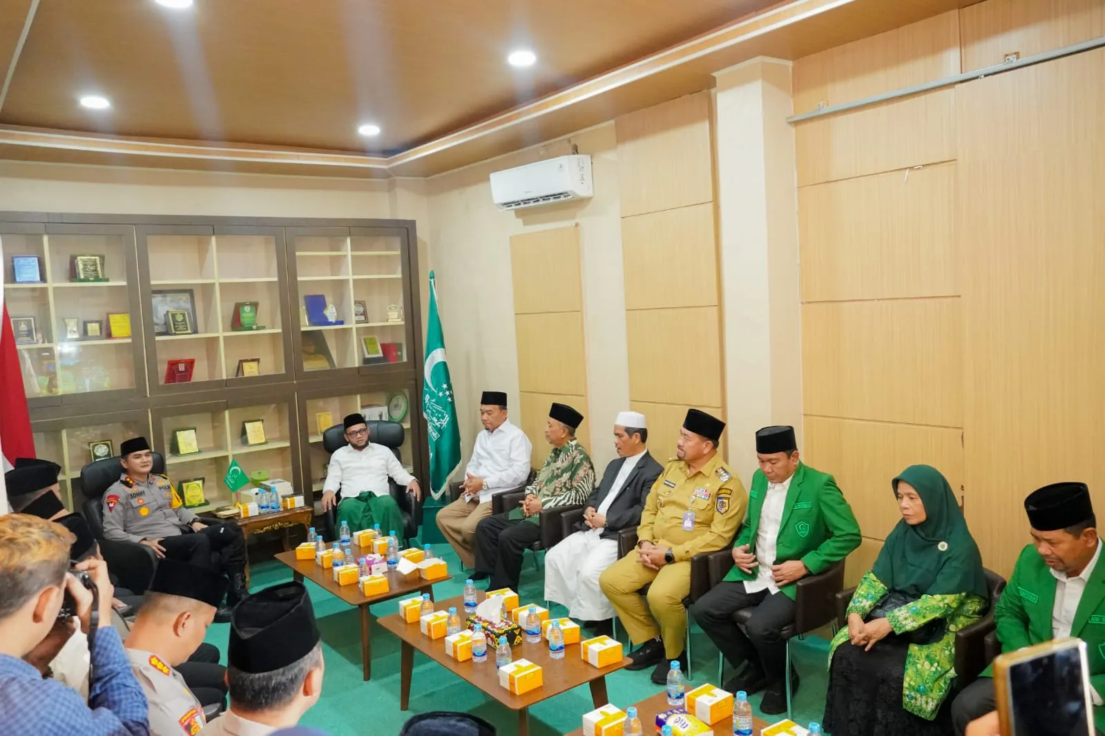 Bupati Batubara Hadiri Silaturahmi Kapoldasu Bersama Al Washliyah