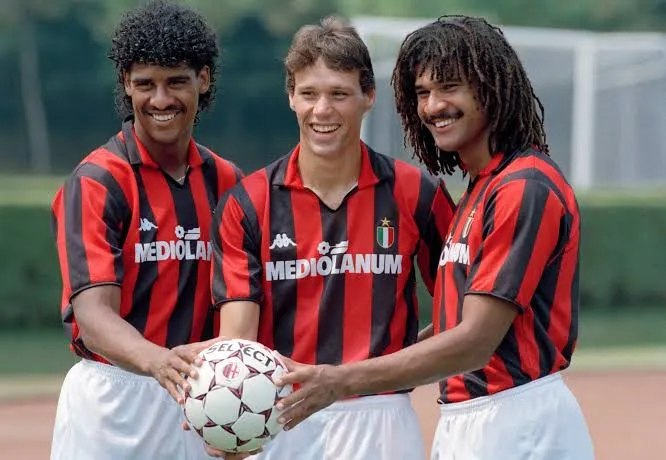 Pesona Indah Marco Van Basten, Sang Striker Legendaris AC Milan Dan Timnas Belanda