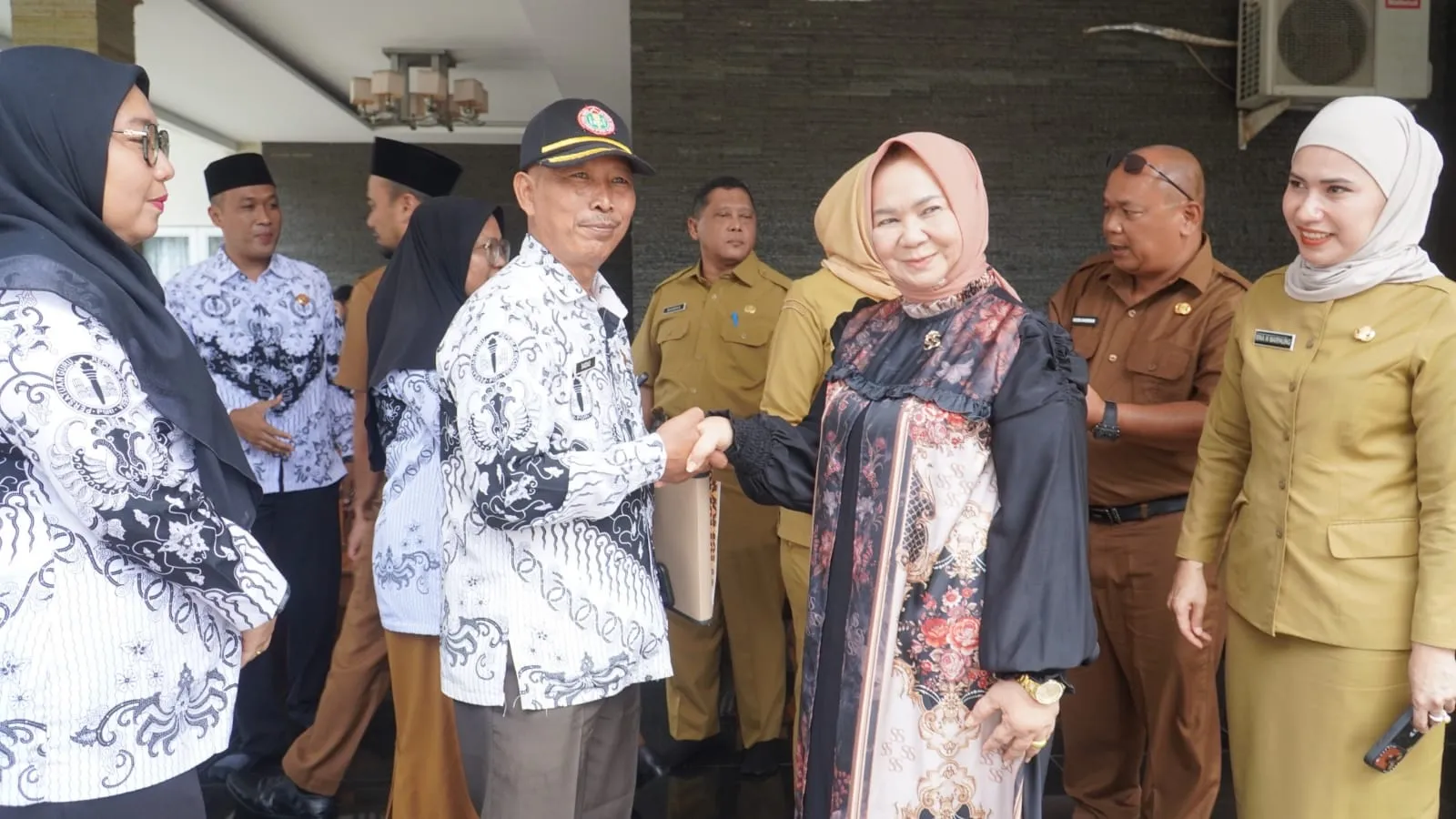 Plt Bupati Tiorita Tegaskan: Jangan Ada Anak Langkat Putus Sekolah