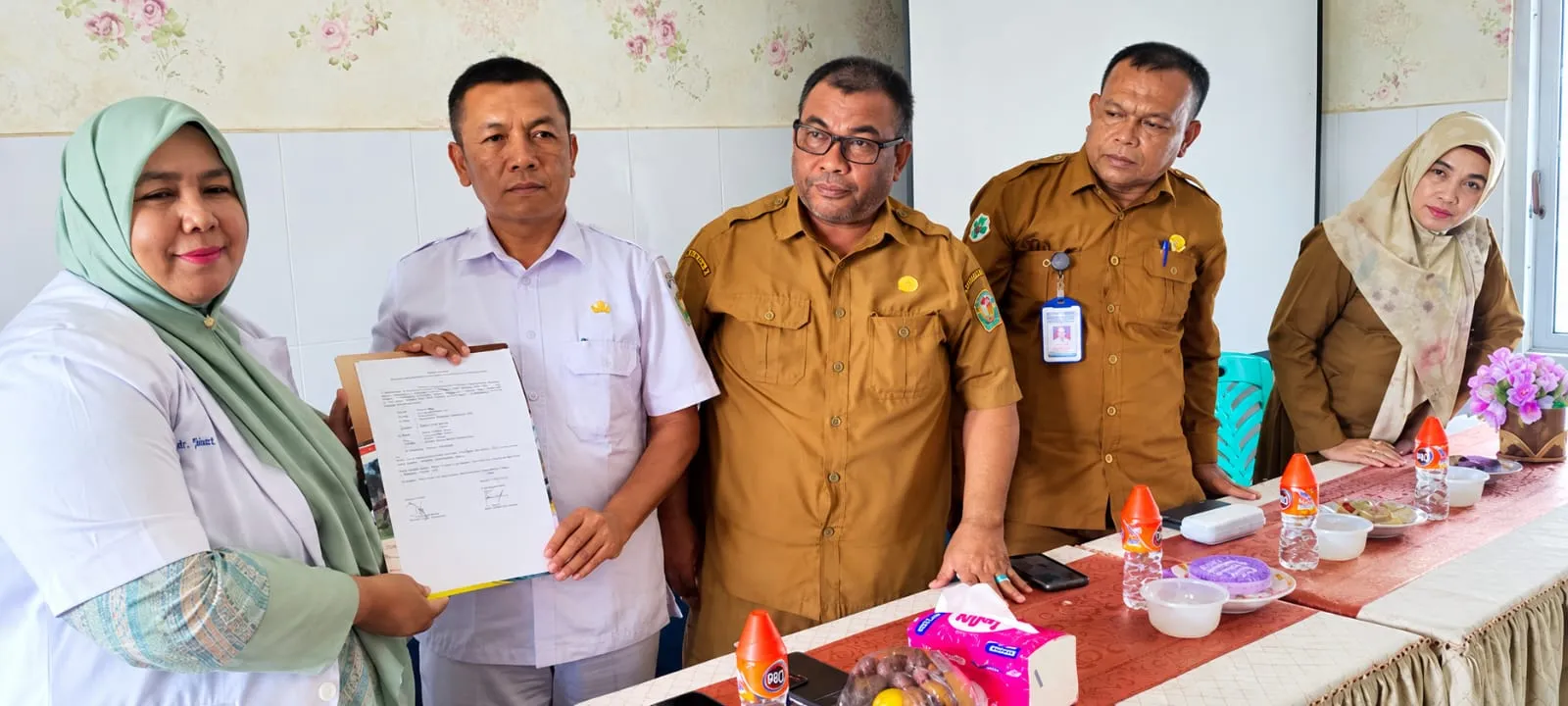 Serah Terima Kapus Keumala, Samsul Bahri Tekankan Mutu Pelayanan
