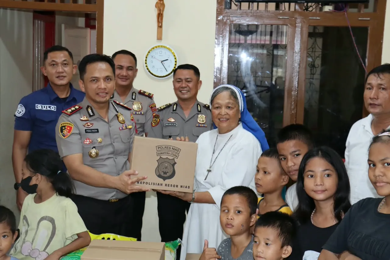 Polres Nias Gelar Baksos dan Donor Darah Sambut HUT Humas Polri
