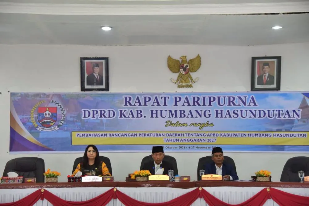 Enam Fraksi DPRD Humbahas Sampaikan Pandangan Umum atas RAPBD 2027