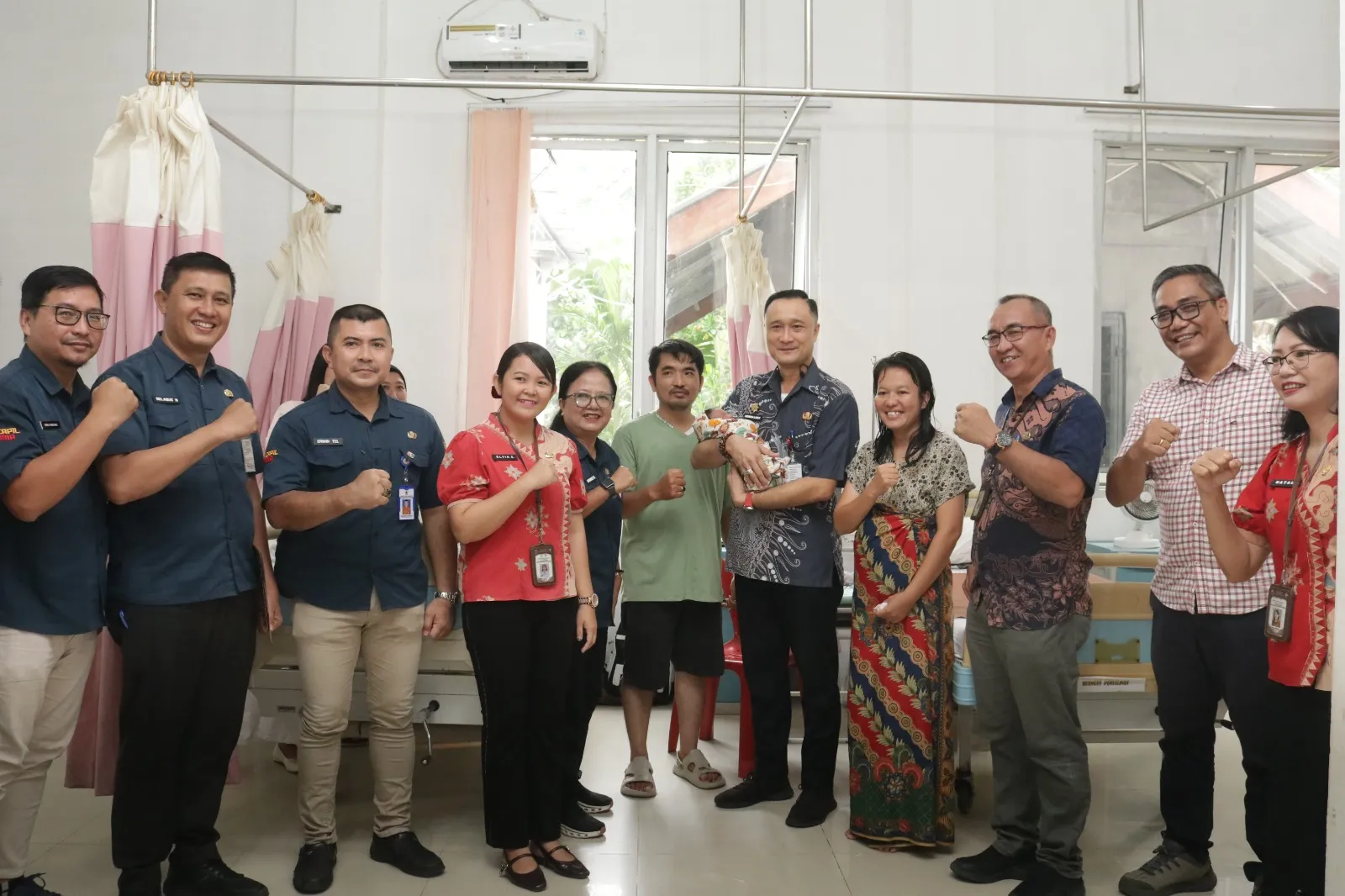 Bayi Lahir di Gunungsitoli Langsung Dapat Akta Kelahiran Berkat Inovasi BERSERI