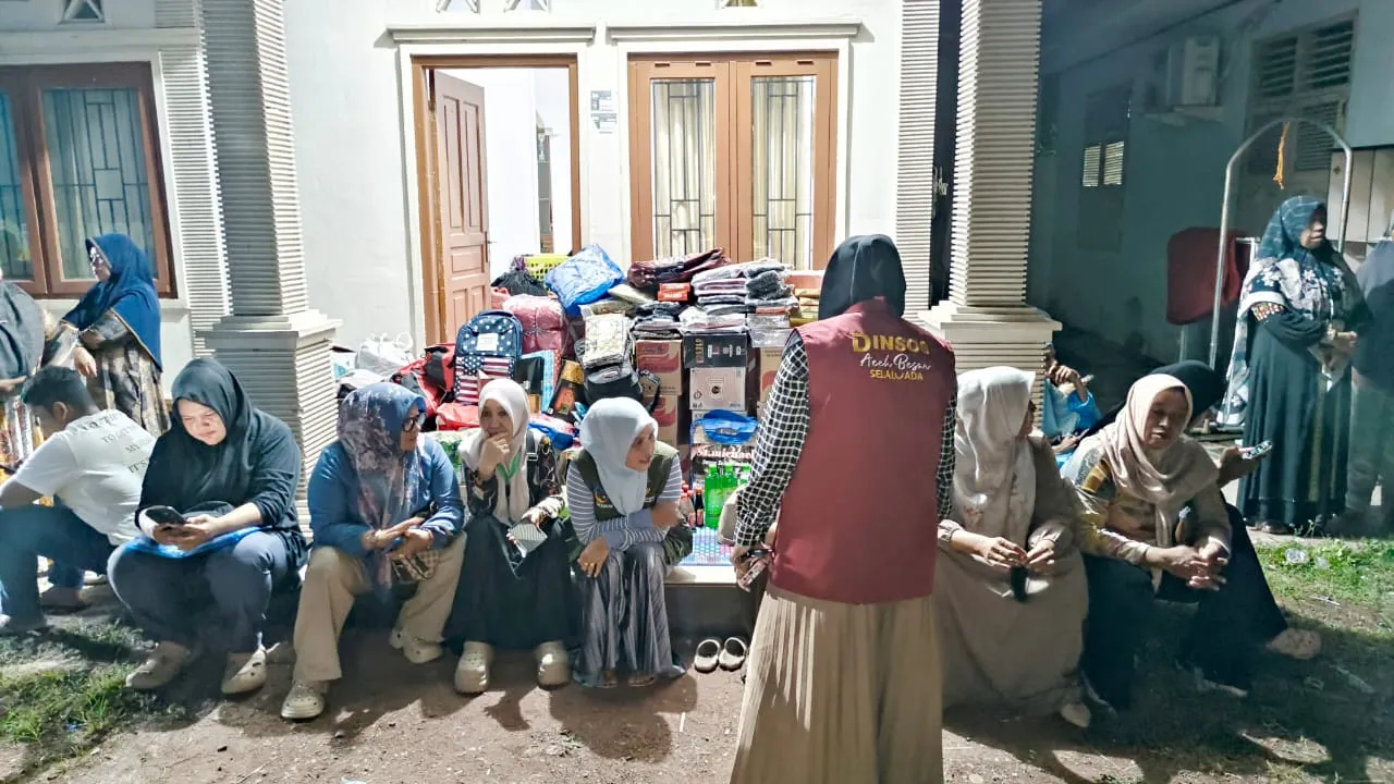 Bupati Aceh Besar Kunjungi Korban Kebakaran Rumah di Meunasah Tuha
