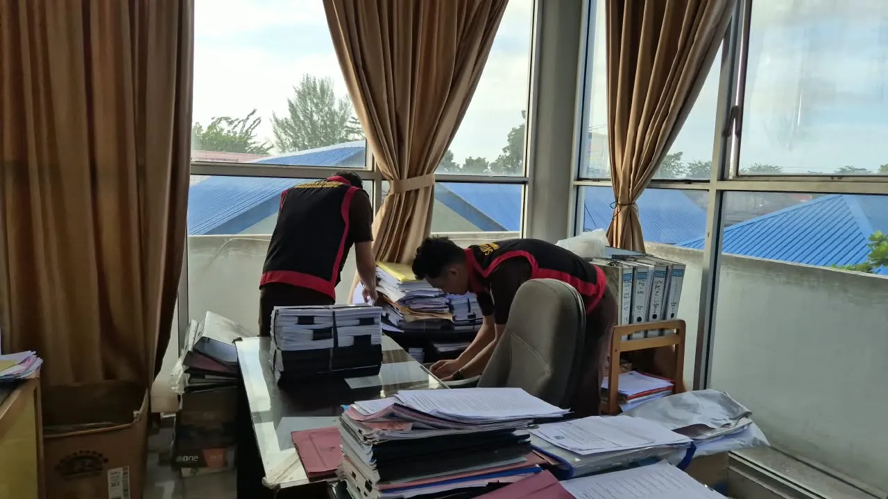 Terkait Dugaan Korupsi Dana Revitalisasi Sekolah, Kejari Langsa Geledah Kantor Dinas Pendidikan