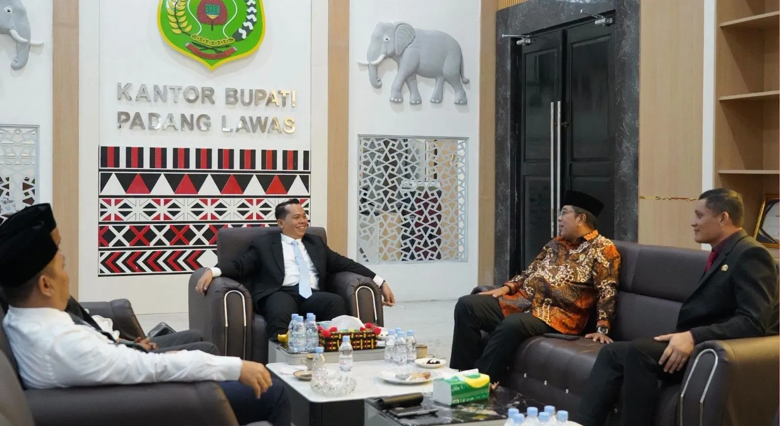 Bupati Padanglawas Teken MoU dengan UIN Sumut, Siapkan Beasiswa bagi Putra-Putri Daerah
