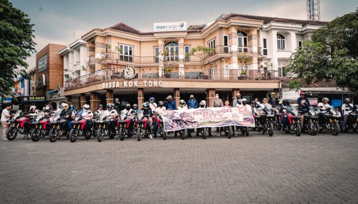 Jelajah Kota Bersama Sensasi Membanggakan New CB150X