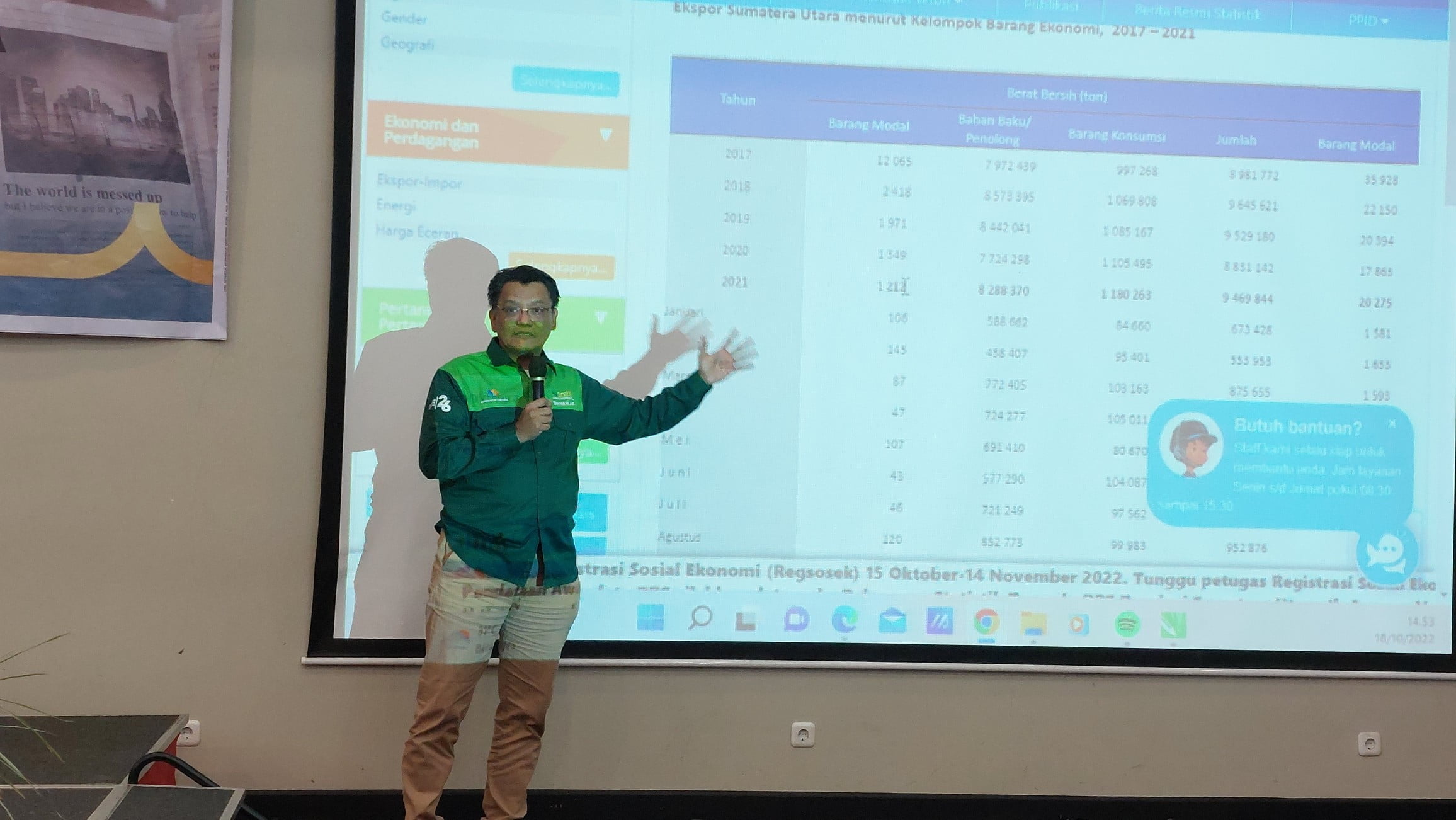 Kepala Badan Pusat Statistik (BPS) Sumatera Utara Nurul Hasanudin saat memberikan pemaparan pada Workshop Wartawan, Selasa (18/10).