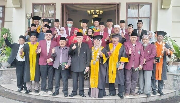 STAI UISU Wisuda 131 Sarjana Baru