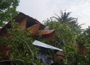 Angin Puting Beliung Landa Sergai, Puluhan Rumah Rusak
